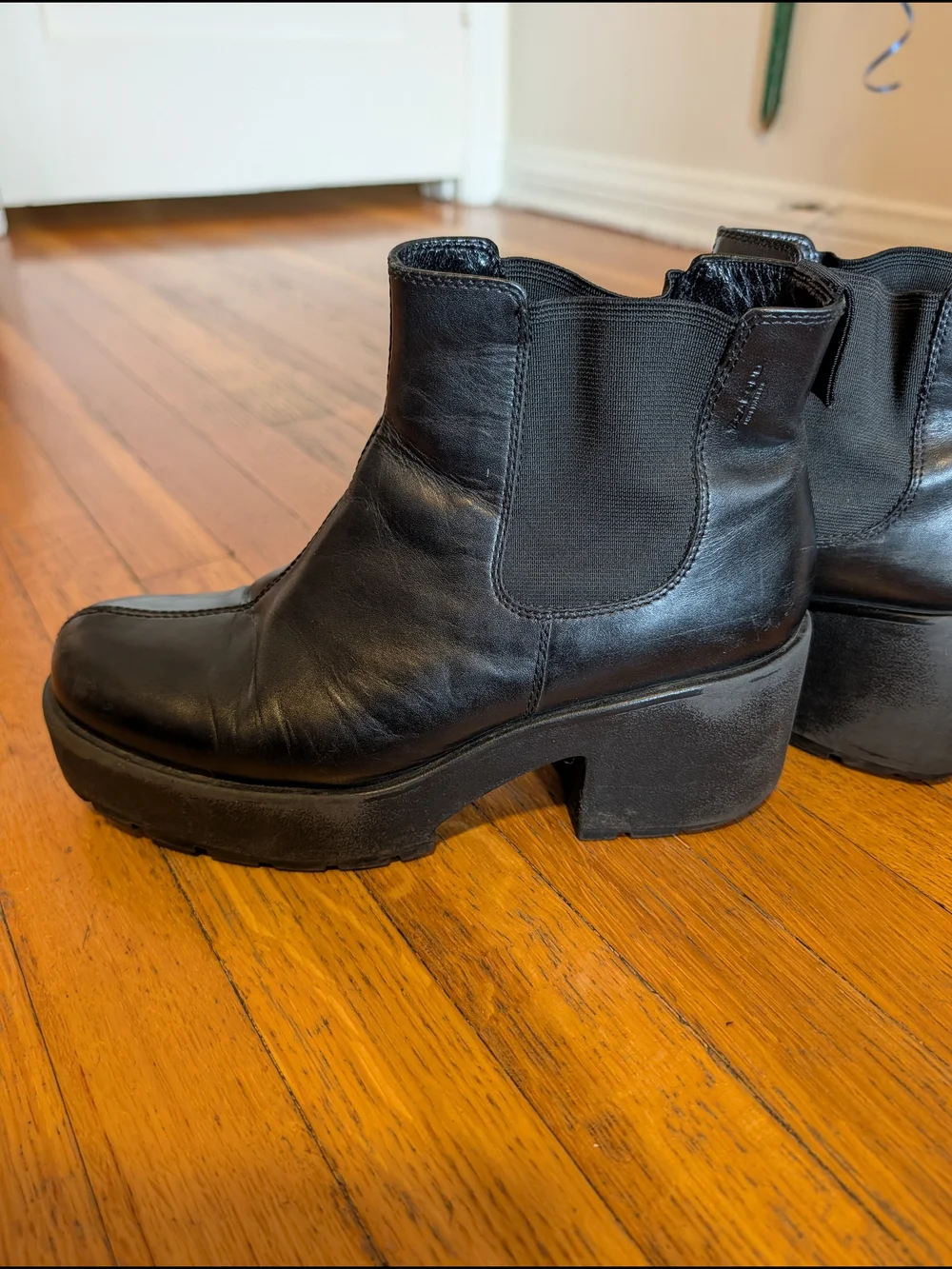 Black Platform Chelsea Ankle Boots - Women's Size 40